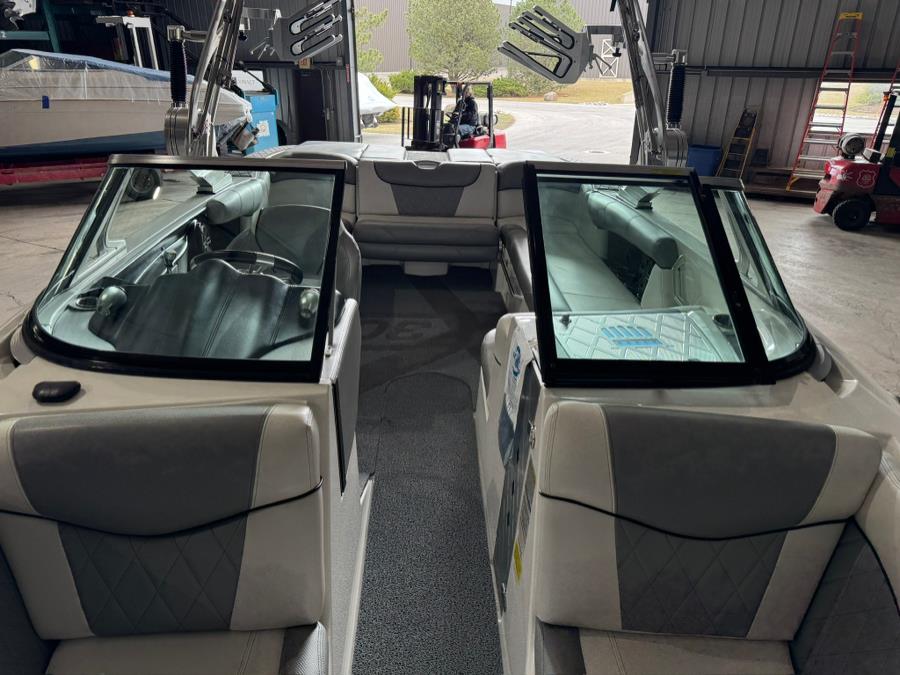 2015 Mastercraft X30 Wake Boat, available for sale in Darien, Wisconsin | Geneva Motor Cars. Darien, Wisconsin 2015 Mastercraft X30 Wake Boat, available for sale in Darien, Wisconsin | Geneva Motor Cars. Darien, Wisconsin
