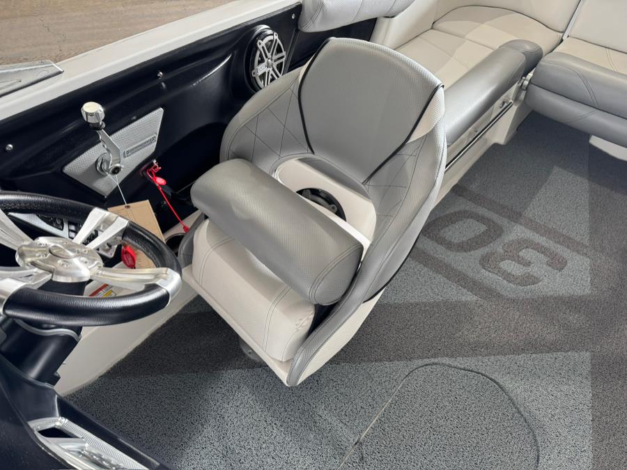 2015 Mastercraft X30 Wake Boat, available for sale in Darien, Wisconsin | Geneva Motor Cars. Darien, Wisconsin 2015 Mastercraft X30 Wake Boat, available for sale in Darien, Wisconsin | Geneva Motor Cars. Darien, Wisconsin