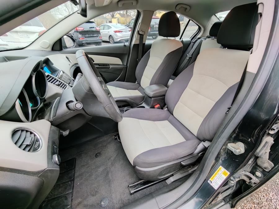 2014 Chevrolet Cruze 4dr Sdn Auto LS, available for sale in South Windsor, Connecticut | Fancy Rides LLC. South Windsor, Connecticut 2014 Chevrolet Cruze 4dr Sdn Auto LS, available for sale in South Windsor, Connecticut | Fancy Rides LLC. South Windsor, Connecticut
