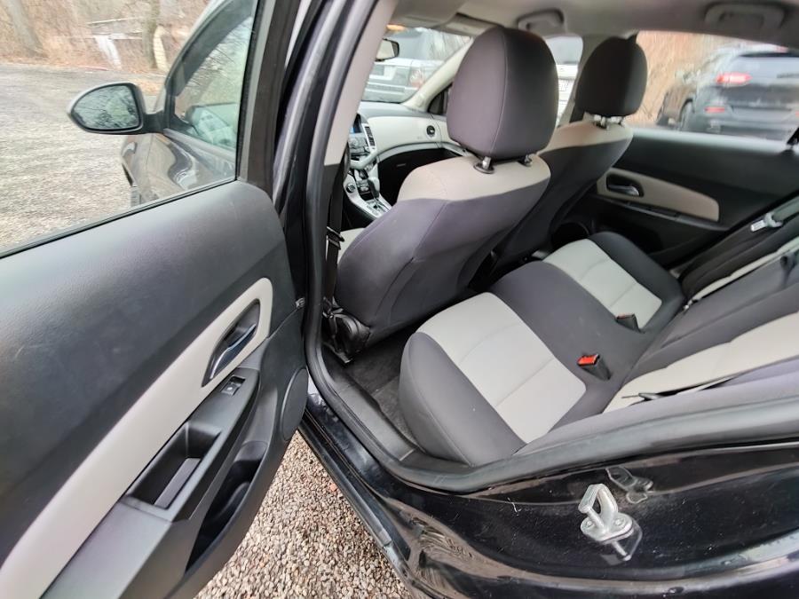 2014 Chevrolet Cruze 4dr Sdn Auto LS, available for sale in South Windsor, Connecticut | Fancy Rides LLC. South Windsor, Connecticut 2014 Chevrolet Cruze 4dr Sdn Auto LS, available for sale in South Windsor, Connecticut | Fancy Rides LLC. South Windsor, Connecticut