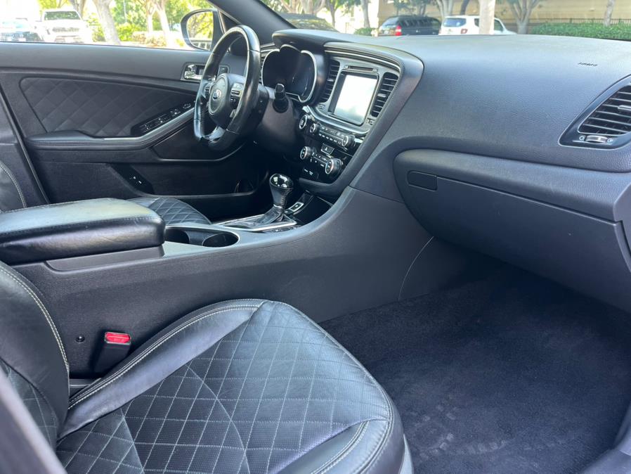 2014 Kia Optima 4dr Sdn SXL Turbo, available for sale in Tustin, California | Carox LLC. Tustin, California 2014 Kia Optima 4dr Sdn SXL Turbo, available for sale in Tustin, California | Carox LLC. Tustin, California