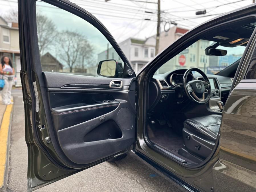 2017 Jeep Grand Cherokee Limited 4x4 4dr SUV, available for sale in Irvington, New Jersey | Best Cars R Us. Irvington, New Jersey 2017 Jeep Grand Cherokee Limited 4x4 4dr SUV, available for sale in Irvington, New Jersey | Best Cars R Us. Irvington, New Jersey