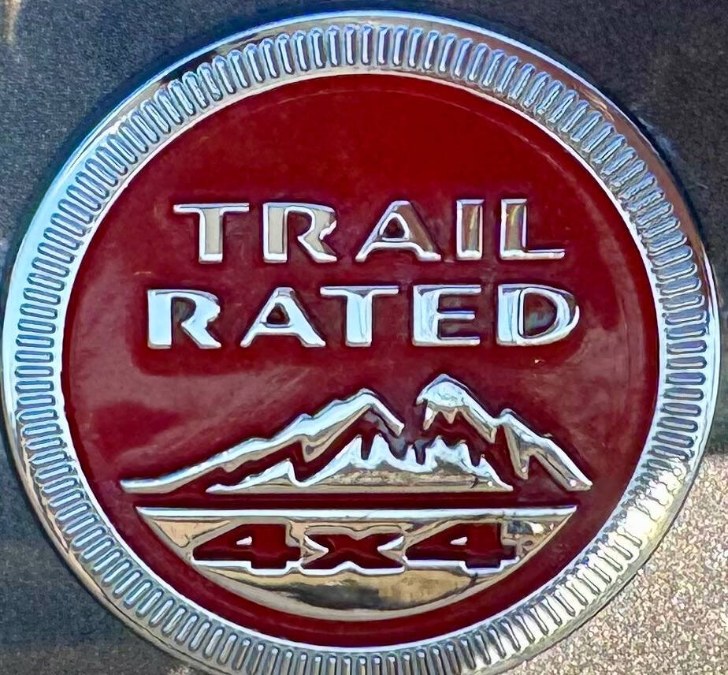 2016 Jeep Renegade Trailhawk 4x4 4dr SUV, available for sale in Salem, Massachusetts | Dave Franks Auto Sales. Salem, Massachusetts 2016 Jeep Renegade Trailhawk 4x4 4dr SUV, available for sale in Salem, Massachusetts | Dave Franks Auto Sales. Salem, Massachusetts