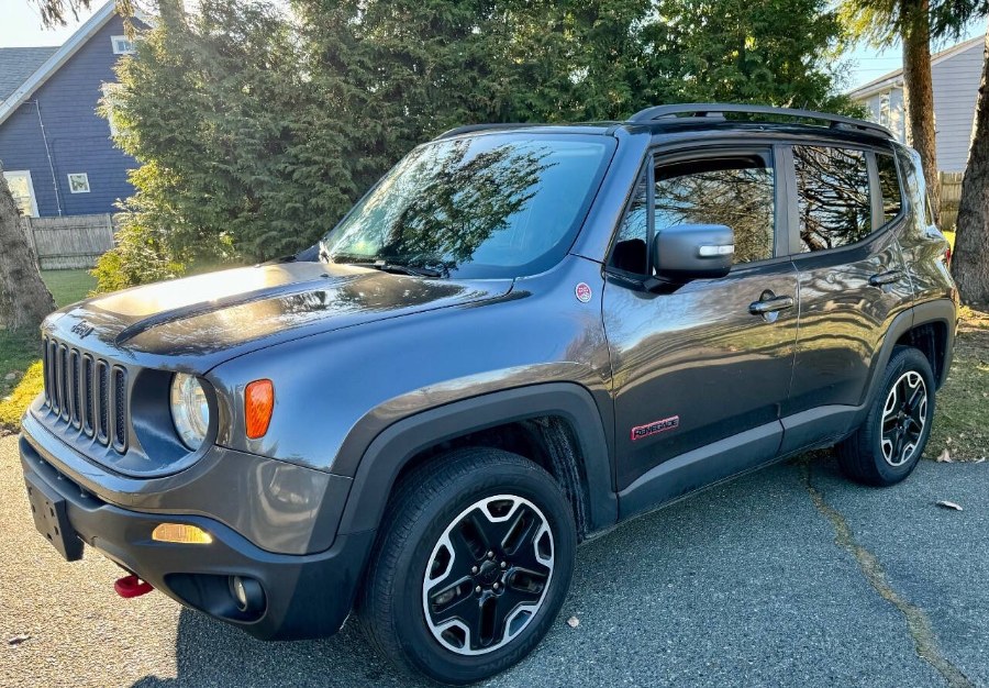 2016 Jeep Renegade Trailhawk 4x4 4dr SUV, available for sale in Salem, Massachusetts | Dave Franks Auto Sales. Salem, Massachusetts 2016 Jeep Renegade Trailhawk 4x4 4dr SUV, available for sale in Salem, Massachusetts | Dave Franks Auto Sales. Salem, Massachusetts