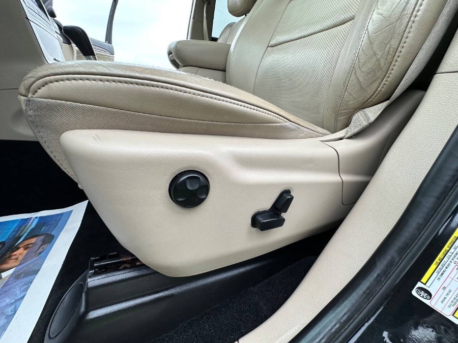 2013 Jeep Grand Cherokee 4WD 4dr Limited, available for sale in Salem, Massachusetts | Dave Franks Auto Sales. Salem, Massachusetts 2013 Jeep Grand Cherokee 4WD 4dr Limited, available for sale in Salem, Massachusetts | Dave Franks Auto Sales. Salem, Massachusetts