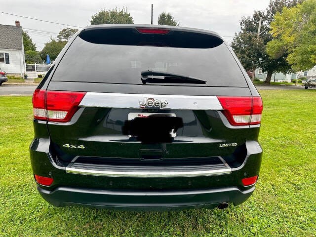 2013 Jeep Grand Cherokee 4WD 4dr Limited, available for sale in Salem, Massachusetts | Dave Franks Auto Sales. Salem, Massachusetts 2013 Jeep Grand Cherokee 4WD 4dr Limited, available for sale in Salem, Massachusetts | Dave Franks Auto Sales. Salem, Massachusetts