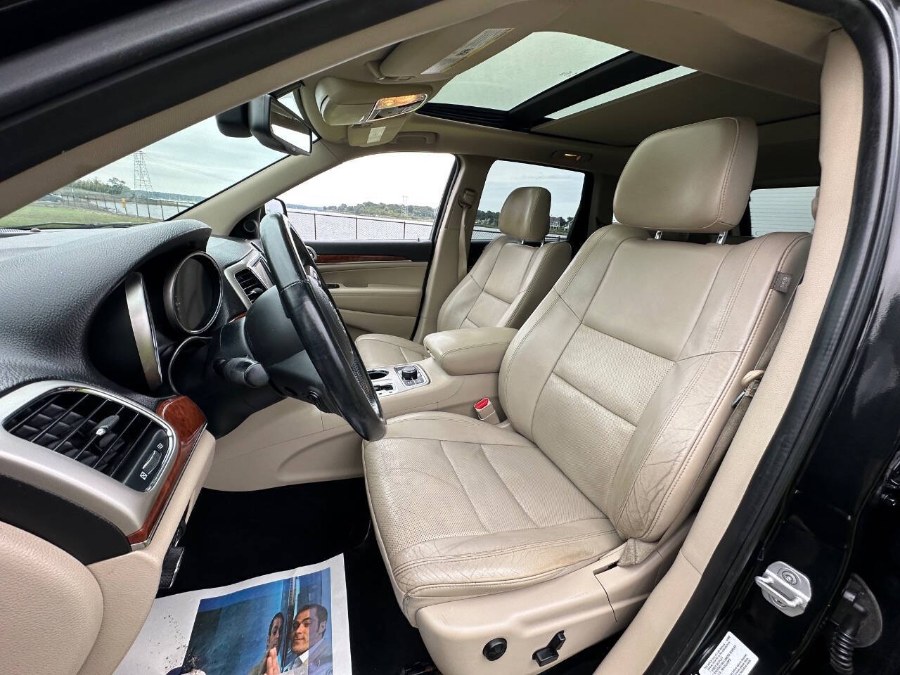 2013 Jeep Grand Cherokee 4WD 4dr Limited, available for sale in Salem, Massachusetts | Dave Franks Auto Sales. Salem, Massachusetts 2013 Jeep Grand Cherokee 4WD 4dr Limited, available for sale in Salem, Massachusetts | Dave Franks Auto Sales. Salem, Massachusetts