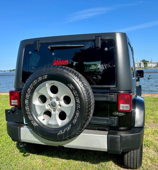 2015 Jeep Wrangler Unlimited 4WD 4dr Sahara, available for sale in Salem, Massachusetts | Dave Franks Auto Sales. Salem, Massachusetts 2015 Jeep Wrangler Unlimited 4WD 4dr Sahara, available for sale in Salem, Massachusetts | Dave Franks Auto Sales. Salem, Massachusetts