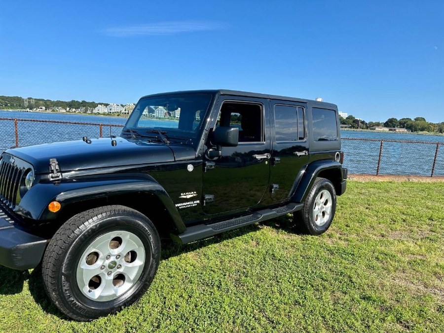 2015 Jeep Wrangler Unlimited 4WD 4dr Sahara, available for sale in Salem, Massachusetts | Dave Franks Auto Sales. Salem, Massachusetts 2015 Jeep Wrangler Unlimited 4WD 4dr Sahara, available for sale in Salem, Massachusetts | Dave Franks Auto Sales. Salem, Massachusetts