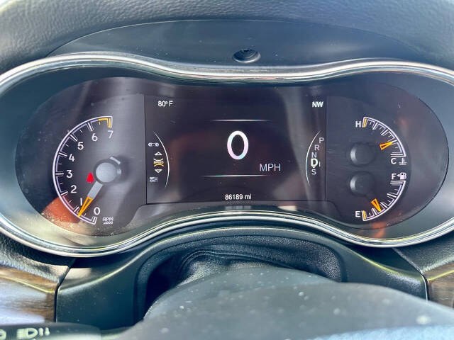 2015 Jeep Grand Cherokee 4WD 4dr Limited, available for sale in Salem, Massachusetts | Dave Franks Auto Sales. Salem, Massachusetts 2015 Jeep Grand Cherokee 4WD 4dr Limited, available for sale in Salem, Massachusetts | Dave Franks Auto Sales. Salem, Massachusetts