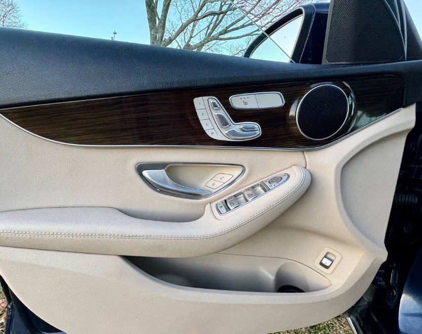 2018 Mercedes-Benz C-Class C 300 4MATIC Sedan, available for sale in Salem, Massachusetts | Dave Franks Auto Sales. Salem, Massachusetts 2018 Mercedes-Benz C-Class C 300 4MATIC Sedan, available for sale in Salem, Massachusetts | Dave Franks Auto Sales. Salem, Massachusetts