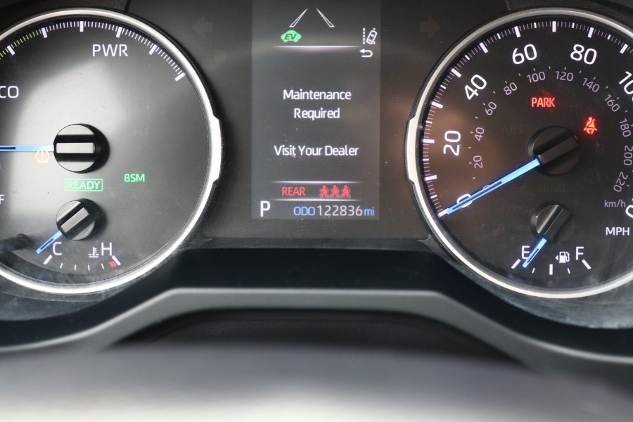 2019 Toyota RAV4 Hybrid LE AWD (Natl), available for sale in Jamaica, New York | Hillside Auto Mall Inc.. Jamaica, New York 2019 Toyota RAV4 Hybrid LE AWD (Natl), available for sale in Jamaica, New York | Hillside Auto Mall Inc.. Jamaica, New York