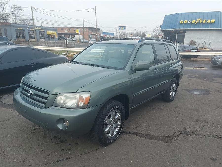2006 Toyota Highlander 4dr V6 4WD w/3rd Row, available for sale in West Hartford, Connecticut | Chadrad Motors llc. West Hartford, Connecticut 2006 Toyota Highlander 4dr V6 4WD w/3rd Row, available for sale in West Hartford, Connecticut | Chadrad Motors llc. West Hartford, Connecticut