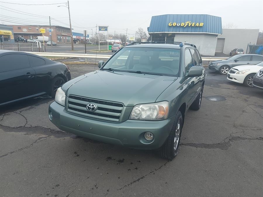 2006 Toyota Highlander 4dr V6 4WD w/3rd Row, available for sale in West Hartford, Connecticut | Chadrad Motors llc. West Hartford, Connecticut 2006 Toyota Highlander 4dr V6 4WD w/3rd Row, available for sale in West Hartford, Connecticut | Chadrad Motors llc. West Hartford, Connecticut