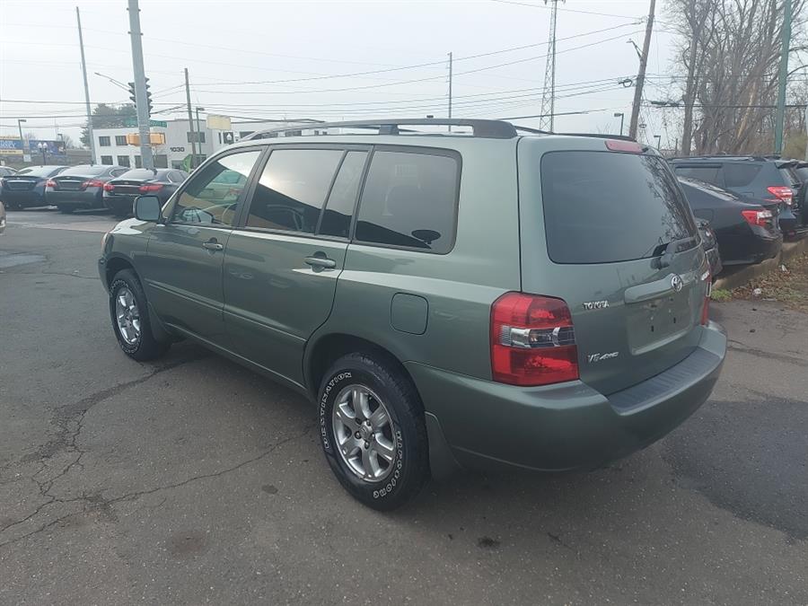 2006 Toyota Highlander 4dr V6 4WD w/3rd Row, available for sale in West Hartford, Connecticut | Chadrad Motors llc. West Hartford, Connecticut 2006 Toyota Highlander 4dr V6 4WD w/3rd Row, available for sale in West Hartford, Connecticut | Chadrad Motors llc. West Hartford, Connecticut
