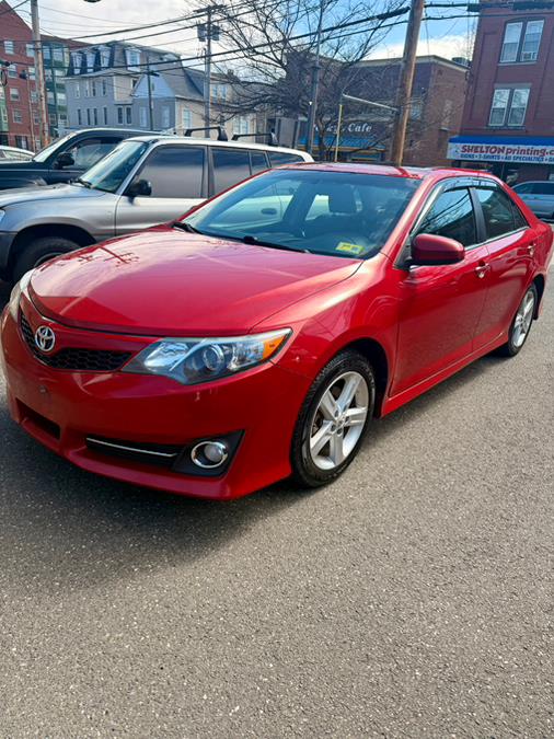 Used 2013 Toyota Camry in Shelton, Connecticut | Center Motorsports LLC. Shelton, Connecticut