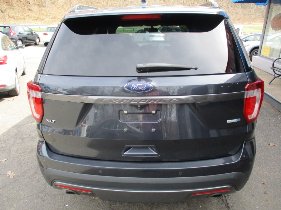 2017 Ford Explorer XLT 4WD, available for sale in Meriden, Connecticut | Cos Central Auto. Meriden, Connecticut 2017 Ford Explorer XLT 4WD, available for sale in Meriden, Connecticut | Cos Central Auto. Meriden, Connecticut
