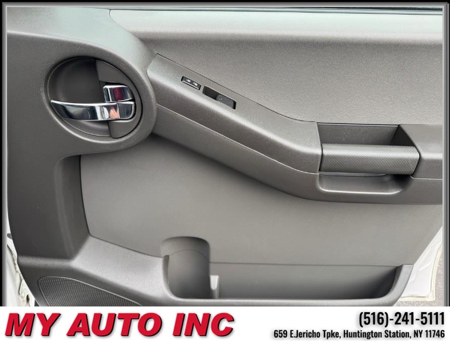 2011 Nissan Xterra 4WD 4dr Auto S, available for sale in Huntington Station, New York | My Auto Inc.. Huntington Station, New York 2011 Nissan Xterra 4WD 4dr Auto S, available for sale in Huntington Station, New York | My Auto Inc.. Huntington Station, New York