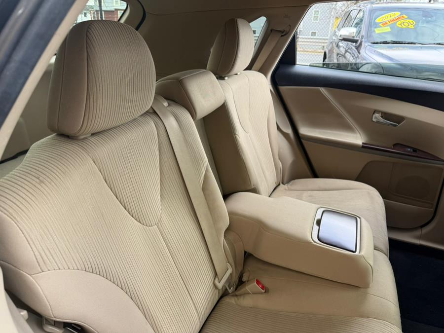 2013 Toyota Venza 4dr Wgn I4 AWD LE (Natl), available for sale in Revere, Massachusetts | Wonderland Auto. Revere, Massachusetts 2013 Toyota Venza 4dr Wgn I4 AWD LE (Natl), available for sale in Revere, Massachusetts | Wonderland Auto. Revere, Massachusetts