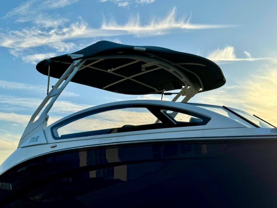 2021 Yamaha 275 SE, available for sale in Darien, Wisconsin | Geneva Motor Cars. Darien, Wisconsin 2021 Yamaha 275 SE, available for sale in Darien, Wisconsin | Geneva Motor Cars. Darien, Wisconsin