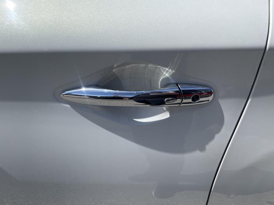 2013 Infiniti JX35 AWD 4dr, available for sale in Worcester, Massachusetts | Worcester Auto Outlet LLC. Worcester, Massachusetts 2013 Infiniti JX35 AWD 4dr, available for sale in Worcester, Massachusetts | Worcester Auto Outlet LLC. Worcester, Massachusetts