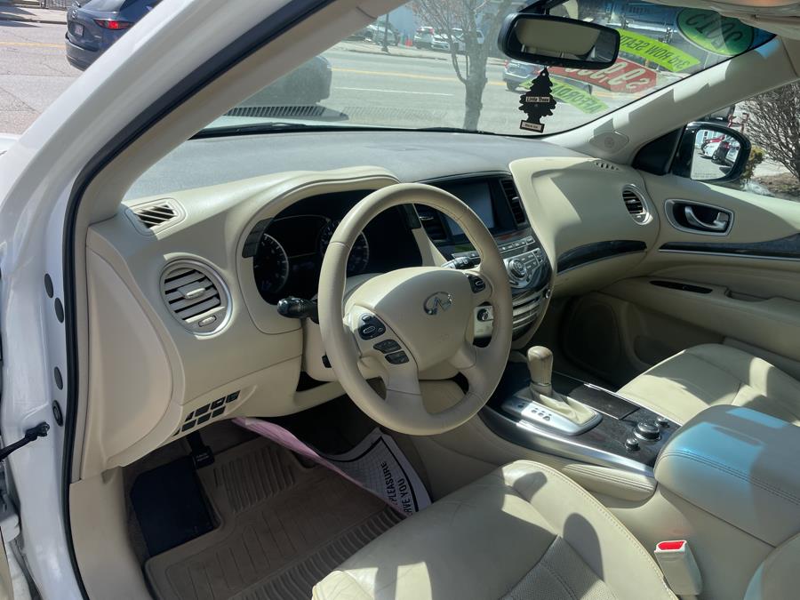 2013 Infiniti JX35 AWD 4dr, available for sale in Worcester, Massachusetts | Worcester Auto Outlet LLC. Worcester, Massachusetts 2013 Infiniti JX35 AWD 4dr, available for sale in Worcester, Massachusetts | Worcester Auto Outlet LLC. Worcester, Massachusetts