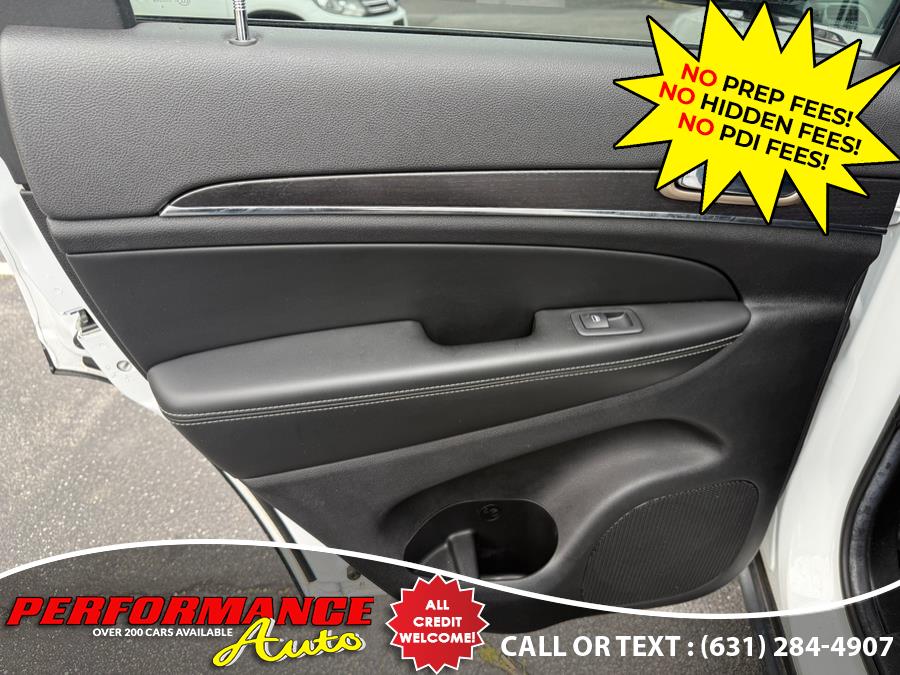 2014 Jeep Grand Cherokee 4WD 4dr Limited, available for sale in Bohemia, New York | Performance Auto Inc. Bohemia, New York 2014 Jeep Grand Cherokee 4WD 4dr Limited, available for sale in Bohemia, New York | Performance Auto Inc. Bohemia, New York