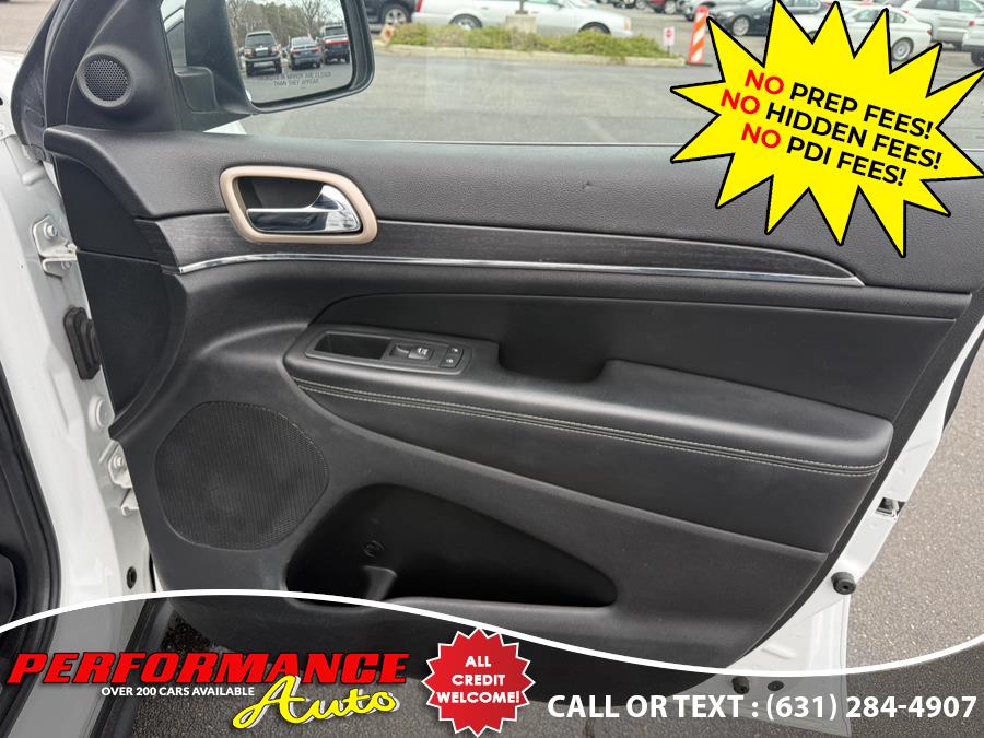 2014 Jeep Grand Cherokee 4WD 4dr Limited, available for sale in Bohemia, New York | Performance Auto Inc. Bohemia, New York 2014 Jeep Grand Cherokee 4WD 4dr Limited, available for sale in Bohemia, New York | Performance Auto Inc. Bohemia, New York