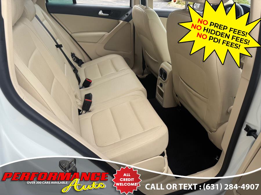 2016 Volkswagen Tiguan 4MOTION 4dr Auto SE, available for sale in Bohemia, New York | Performance Auto Inc. Bohemia, New York 2016 Volkswagen Tiguan 4MOTION 4dr Auto SE, available for sale in Bohemia, New York | Performance Auto Inc. Bohemia, New York