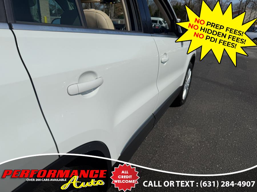 2016 Volkswagen Tiguan 4MOTION 4dr Auto SE, available for sale in Bohemia, New York | Performance Auto Inc. Bohemia, New York 2016 Volkswagen Tiguan 4MOTION 4dr Auto SE, available for sale in Bohemia, New York | Performance Auto Inc. Bohemia, New York