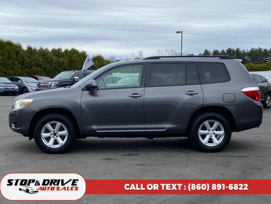2009 Toyota Highlander 4WD 4dr V6 Base, available for sale in East Windsor, Connecticut | Stop & Drive Auto Sales. East Windsor, Connecticut 2009 Toyota Highlander 4WD 4dr V6 Base, available for sale in East Windsor, Connecticut | Stop & Drive Auto Sales. East Windsor, Connecticut