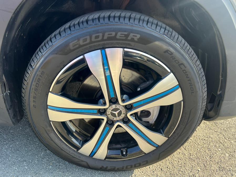 2022 Mercedes-Benz EQB EQB 350 AWD, available for sale in Daly City, California | Green Light Auto Wholesale. Daly City, California 2022 Mercedes-Benz EQB EQB 350 AWD, available for sale in Daly City, California | Green Light Auto Wholesale. Daly City, California