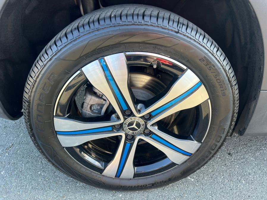 2022 Mercedes-Benz EQB EQB 350 AWD, available for sale in Daly City, California | Green Light Auto Wholesale. Daly City, California 2022 Mercedes-Benz EQB EQB 350 AWD, available for sale in Daly City, California | Green Light Auto Wholesale. Daly City, California