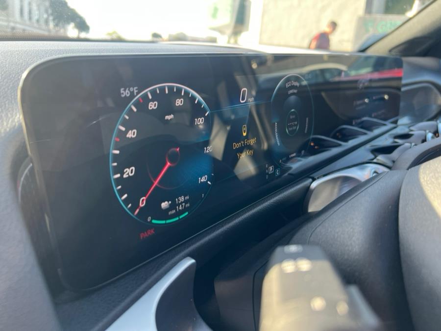 2022 Mercedes-Benz EQB EQB 350 AWD, available for sale in Daly City, California | Green Light Auto Wholesale. Daly City, California 2022 Mercedes-Benz EQB EQB 350 AWD, available for sale in Daly City, California | Green Light Auto Wholesale. Daly City, California