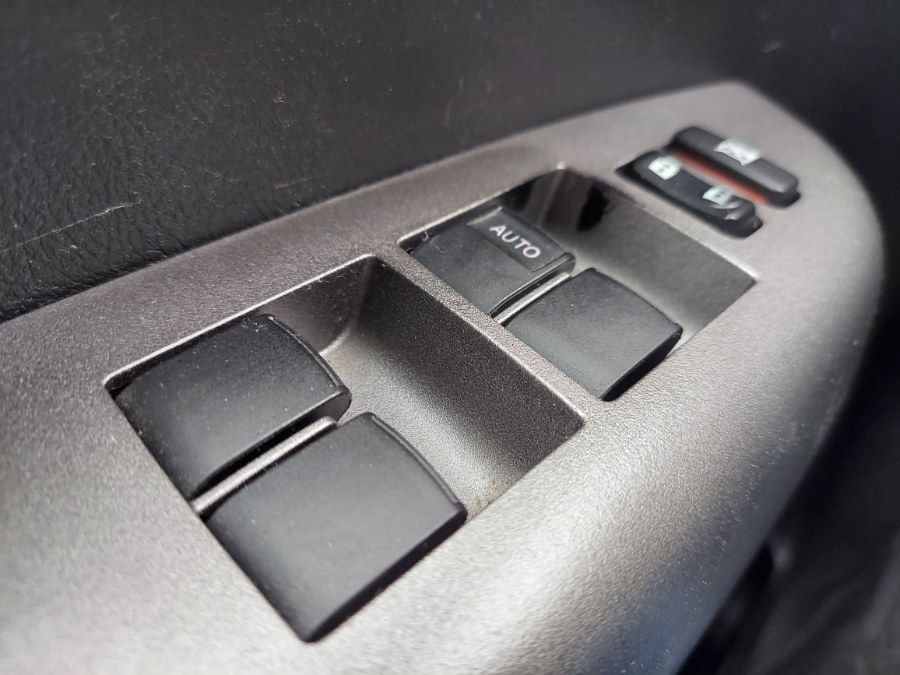 2010 Toyota Tundra 4WD Truck Dbl 5.7L V8 6-Spd AT, available for sale in East Windsor, Connecticut | United Auto Sales of E Windsor, Inc. East Windsor, Connecticut 2010 Toyota Tundra 4WD Truck Dbl 5.7L V8 6-Spd AT, available for sale in East Windsor, Connecticut | United Auto Sales of E Windsor, Inc. East Windsor, Connecticut