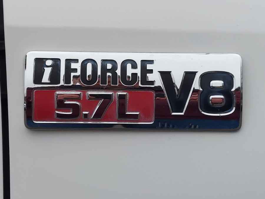 2010 Toyota Tundra 4WD Truck Dbl 5.7L V8 6-Spd AT, available for sale in East Windsor, Connecticut | United Auto Sales of E Windsor, Inc. East Windsor, Connecticut 2010 Toyota Tundra 4WD Truck Dbl 5.7L V8 6-Spd AT, available for sale in East Windsor, Connecticut | United Auto Sales of E Windsor, Inc. East Windsor, Connecticut