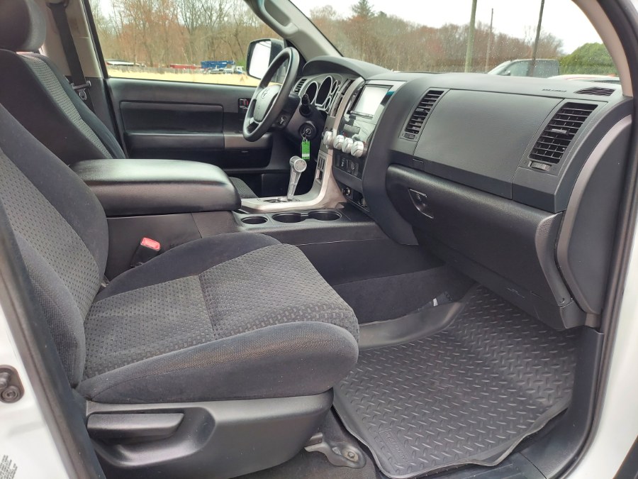 2010 Toyota Tundra 4WD Truck Dbl 5.7L V8 6-Spd AT, available for sale in East Windsor, Connecticut | United Auto Sales of E Windsor, Inc. East Windsor, Connecticut 2010 Toyota Tundra 4WD Truck Dbl 5.7L V8 6-Spd AT, available for sale in East Windsor, Connecticut | United Auto Sales of E Windsor, Inc. East Windsor, Connecticut