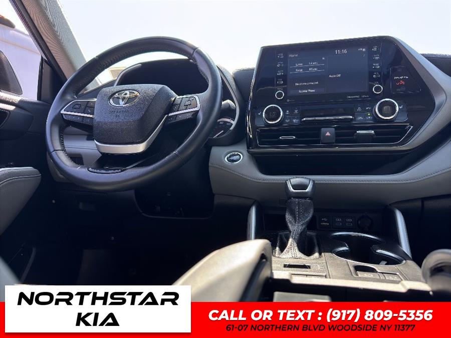 2022 Toyota Highlander XLE, available for sale in Woodside, New York | Northstar Kia - Used Cars Super Center. Woodside, New York 2022 Toyota Highlander XLE, available for sale in Woodside, New York | Northstar Kia - Used Cars Super Center. Woodside, New York