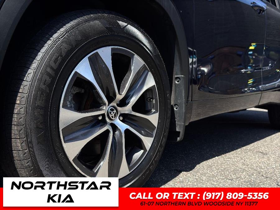 2022 Toyota Highlander XLE, available for sale in Woodside, New York | Northstar Kia - Used Cars Super Center. Woodside, New York 2022 Toyota Highlander XLE, available for sale in Woodside, New York | Northstar Kia - Used Cars Super Center. Woodside, New York