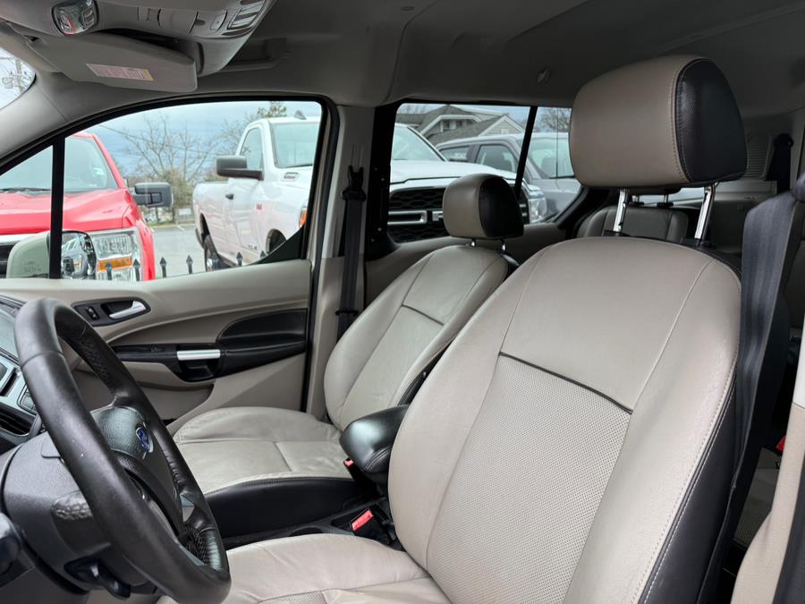 2016 Ford Transit Connect Wagon 4dr Wgn LWB Titanium w/Rear Liftgate, available for sale in Huntington Station, New York | Huntington Auto Mall. Huntington Station, New York 2016 Ford Transit Connect Wagon 4dr Wgn LWB Titanium w/Rear Liftgate, available for sale in Huntington Station, New York | Huntington Auto Mall. Huntington Station, New York