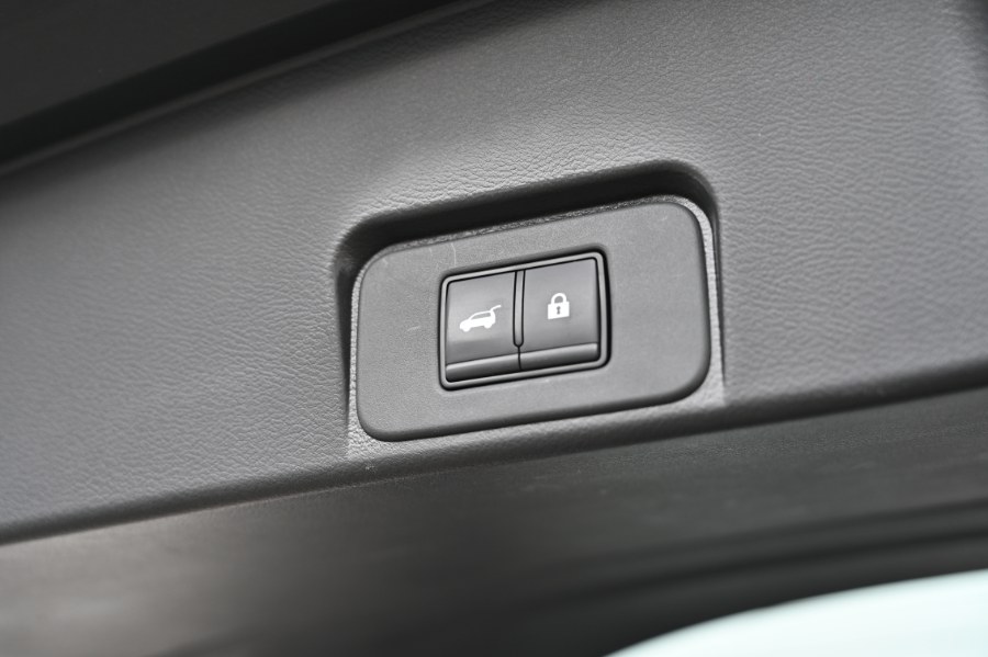2023 Nissan Rogue SL, available for sale in Waterbury, Connecticut | Highline Car Connection. Waterbury, Connecticut 2023 Nissan Rogue SL, available for sale in Waterbury, Connecticut | Highline Car Connection. Waterbury, Connecticut