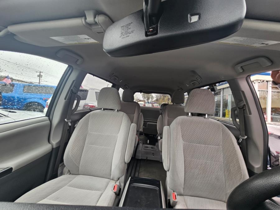 2018 Toyota Sienna LE Mobility FWD 7-Passenger Mobility (Natl), available for sale in Rosedale, New York | Sunrise Auto Sales. Rosedale, New York 2018 Toyota Sienna LE Mobility FWD 7-Passenger Mobility (Natl), available for sale in Rosedale, New York | Sunrise Auto Sales. Rosedale, New York