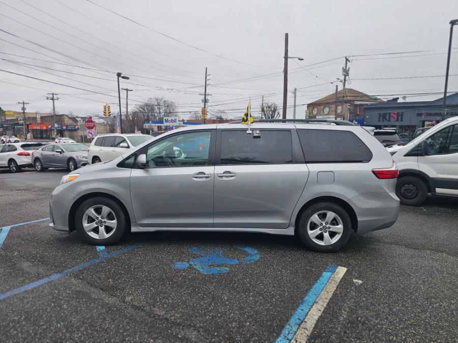 2018 Toyota Sienna LE Mobility FWD 7-Passenger Mobility (Natl), available for sale in Rosedale, New York | Sunrise Auto Sales. Rosedale, New York 2018 Toyota Sienna LE Mobility FWD 7-Passenger Mobility (Natl), available for sale in Rosedale, New York | Sunrise Auto Sales. Rosedale, New York