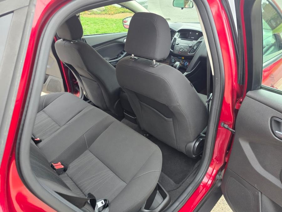 2017 Ford Focus SE Sedan, available for sale in Philadelphia, Pennsylvania | Eugen's Auto Sales & Repairs. Philadelphia, Pennsylvania 2017 Ford Focus SE Sedan, available for sale in Philadelphia, Pennsylvania | Eugen's Auto Sales & Repairs. Philadelphia, Pennsylvania
