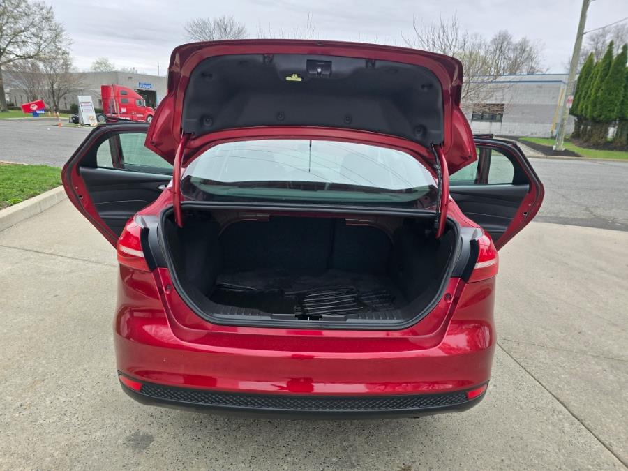 2017 Ford Focus SE Sedan, available for sale in Philadelphia, Pennsylvania | Eugen's Auto Sales & Repairs. Philadelphia, Pennsylvania 2017 Ford Focus SE Sedan, available for sale in Philadelphia, Pennsylvania | Eugen's Auto Sales & Repairs. Philadelphia, Pennsylvania