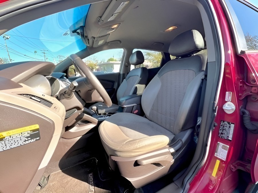 2013 Hyundai Tucson FWD 4dr Auto GLS PZEV, available for sale in Manchester, New Hampshire | Second Street Auto Sales Inc. Manchester, New Hampshire 2013 Hyundai Tucson FWD 4dr Auto GLS PZEV, available for sale in Manchester, New Hampshire | Second Street Auto Sales Inc. Manchester, New Hampshire