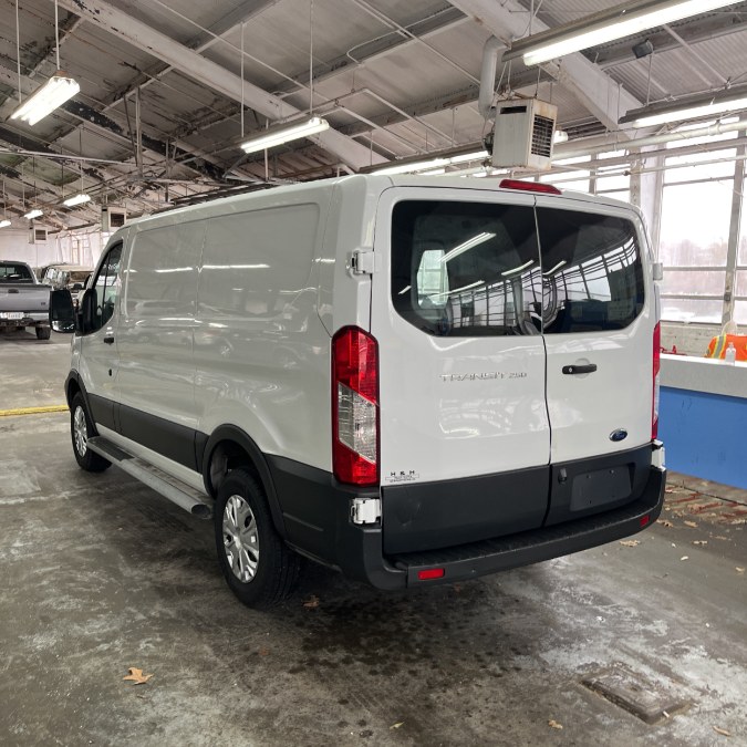 2018 Ford Transit Van T-250 130" Low Rf 9000 GVWR Swing-Out RH Dr, available for sale in Corona, New York | Raymonds Cars Inc. Corona, New York 2018 Ford Transit Van T-250 130" Low Rf 9000 GVWR Swing-Out RH Dr, available for sale in Corona, New York | Raymonds Cars Inc. Corona, New York