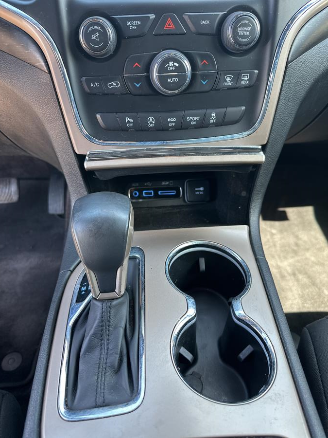 2017 Jeep Grand Cherokee Laredo 4x2, available for sale in Beavercreek, Ohio | Wholesale Direct Motors. Beavercreek, Ohio 2017 Jeep Grand Cherokee Laredo 4x2, available for sale in Beavercreek, Ohio | Wholesale Direct Motors. Beavercreek, Ohio