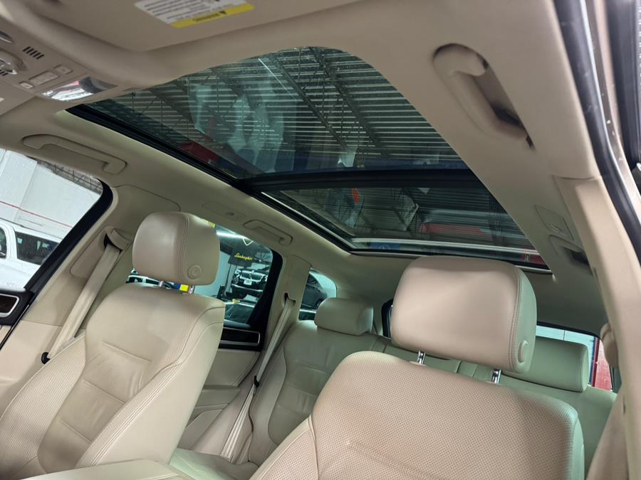 2016 Volkswagen Touareg 4dr V6 Lux, available for sale in West Babylon , New York | MP Motors Inc. West Babylon , New York 2016 Volkswagen Touareg 4dr V6 Lux, available for sale in West Babylon , New York | MP Motors Inc. West Babylon , New York