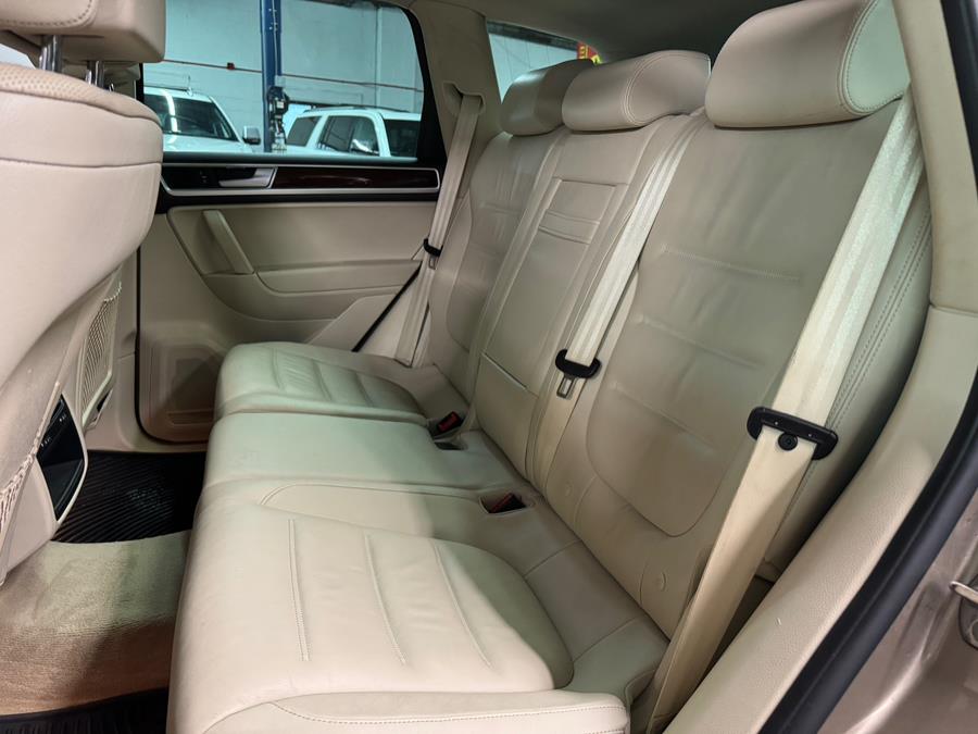 2016 Volkswagen Touareg 4dr V6 Lux, available for sale in West Babylon , New York | MP Motors Inc. West Babylon , New York 2016 Volkswagen Touareg 4dr V6 Lux, available for sale in West Babylon , New York | MP Motors Inc. West Babylon , New York